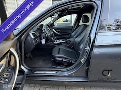 BMW 3-serie - 330e M-Pakket|PANO|CARPLAY|