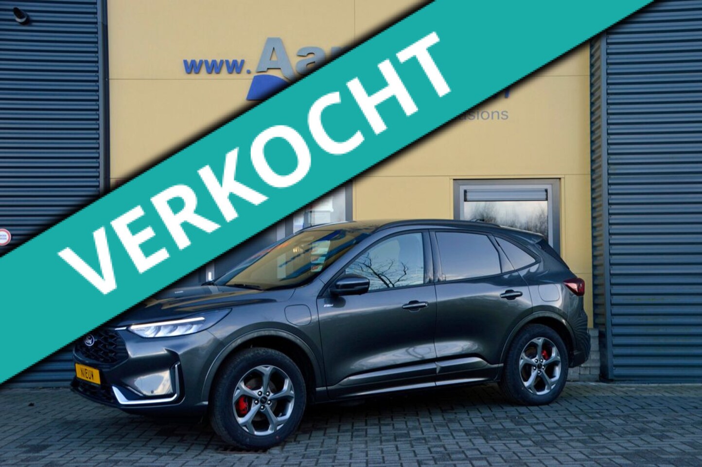 Ford Kuga - 2.5 PHEV ST-Line X 2.5 PHEV St-line X - AutoWereld.nl