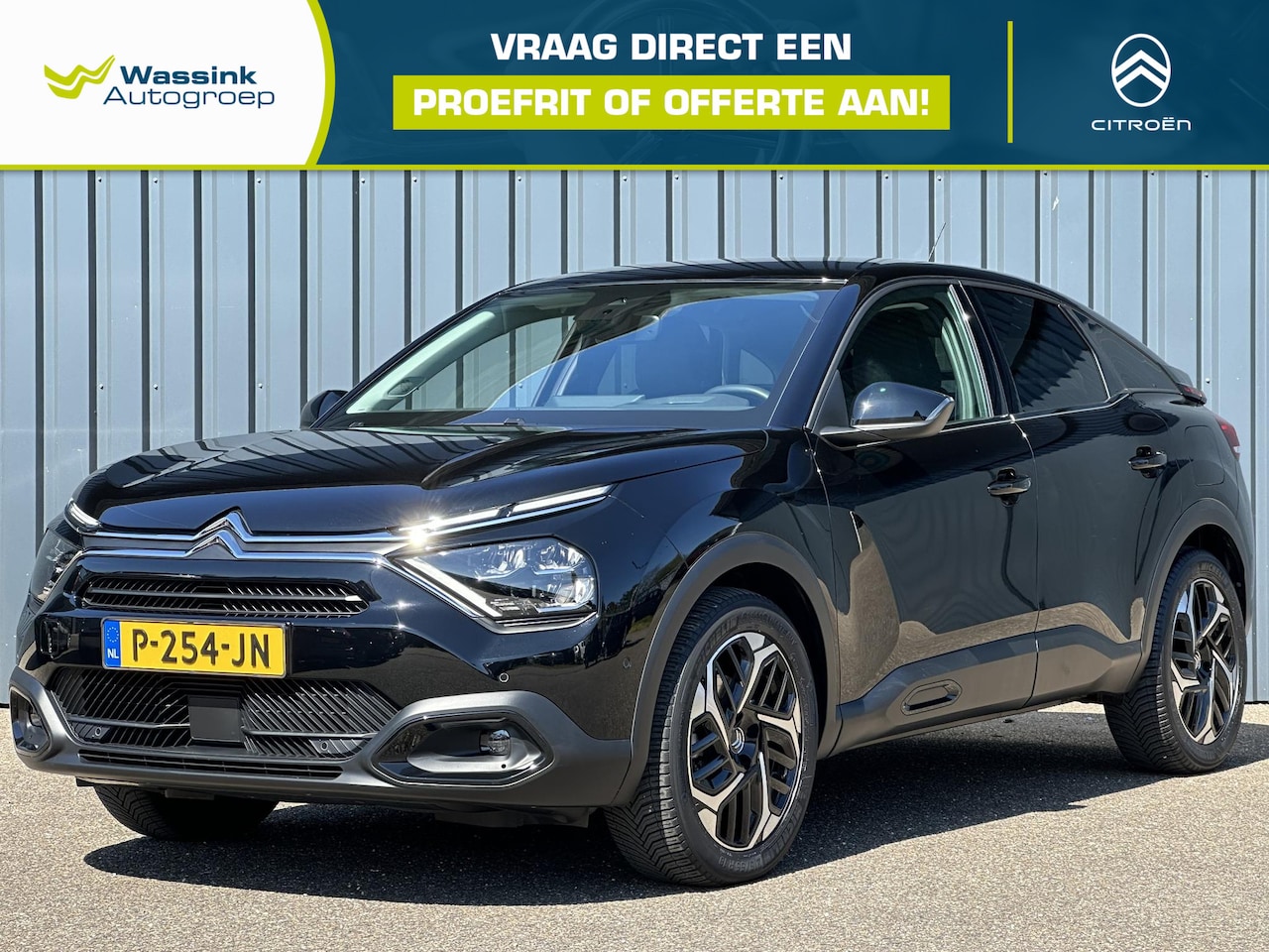 Citroën C4 - 1.2 Turbo Shine Automaat I HUD I All Season I Adaptieve Cruise I Camera I Dode Hoek I Navi - AutoWereld.nl