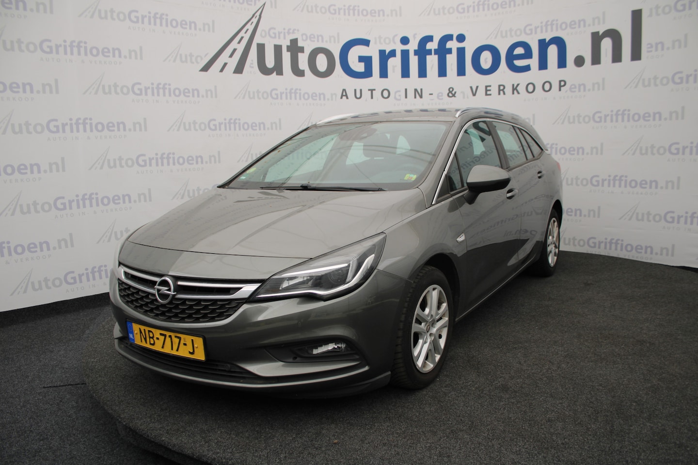 Opel Astra Sports Tourer - 1.6 CDTI Business+ Export, koppeling slecht - AutoWereld.nl