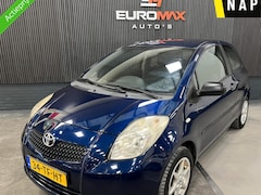 Toyota Yaris - 1.3 VVTi Terra NAP-Elektrische ramen & trekhaak