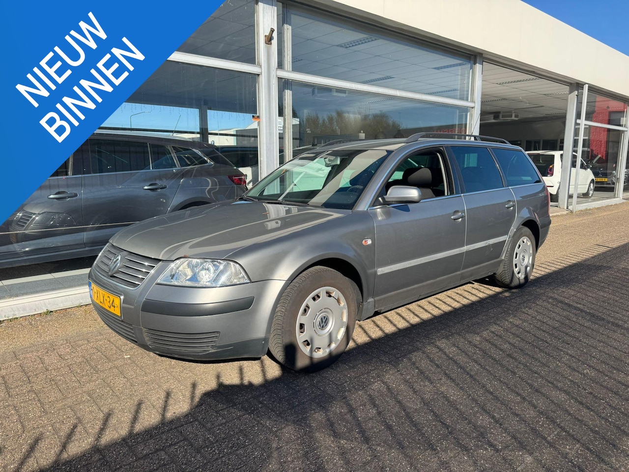 Volkswagen Passat Variant - 1.9 TDI H5 Arctic | Elektrische ramen | Dakrails | Trekhaak | APK tot 22-09-2026 | - AutoWereld.nl