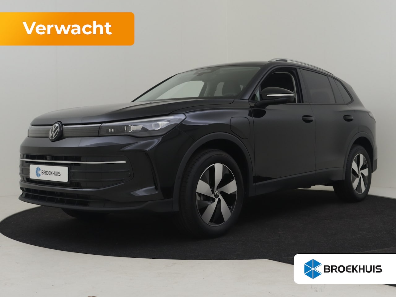 Volkswagen Tiguan - Life Edition - eHybrid | 'App-Connect' draadloze smartphone integratie | Automatische afst - AutoWereld.nl