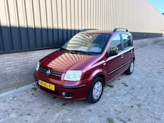 Fiat Panda - 1.2 SCHERM STUURBEKRACHTING CENTRALE VERGRENDELING NAP NETTE AUTO