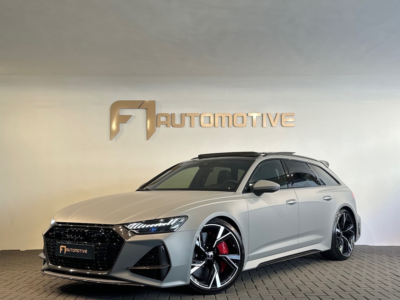 Audi RS6 - Avant TFSI quattro Pano|Ceramic|HuD|B&O 3D|PPF|Carbon - AutoWereld.nl