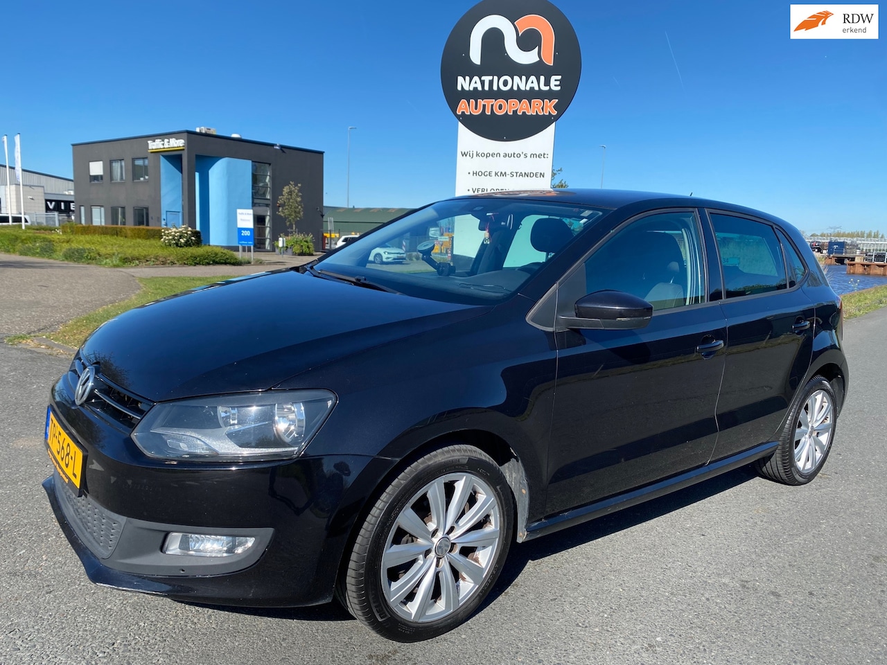 Volkswagen Polo - 2011 * 1.2 TSI Highline * APK - AutoWereld.nl