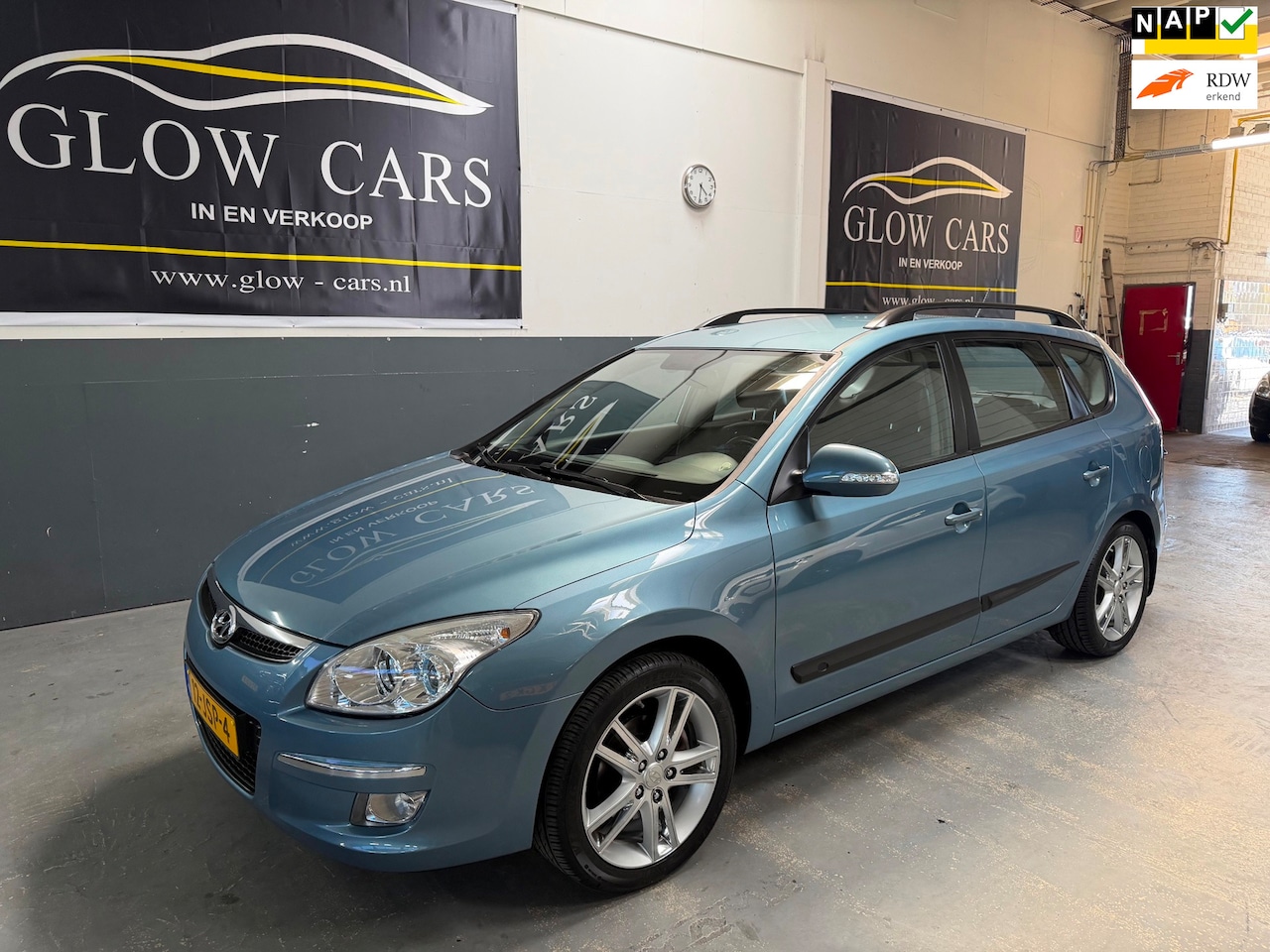 Hyundai i30 CW - 2.0i i-Catcher |AIRCO|AUT|CRUISE|TREKHAAK|STOEL.VERWARM - AutoWereld.nl
