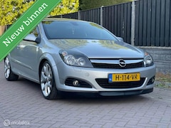 Opel Astra GTC - 1.6 Executivegrote beurt gehad