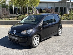 Volkswagen Up! - 1.0 high up / Airco / New koppeling / Rijklaar /