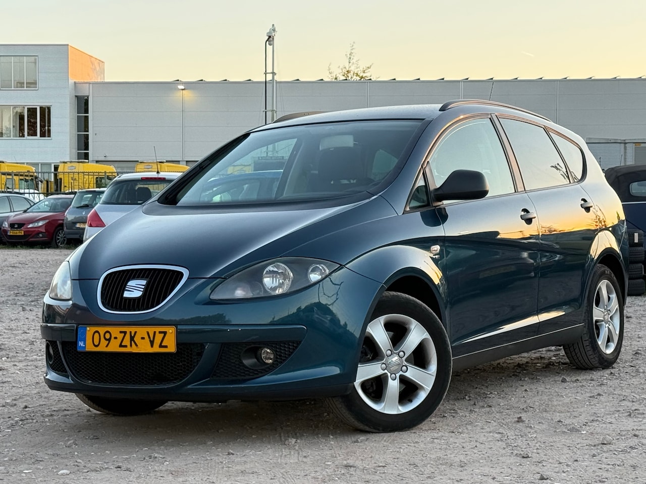 SEAT Altea XL - 1.4 TSI Clubstyle/MACIG BLAUW/ VOLLEDIG ONDERHOUD - AutoWereld.nl