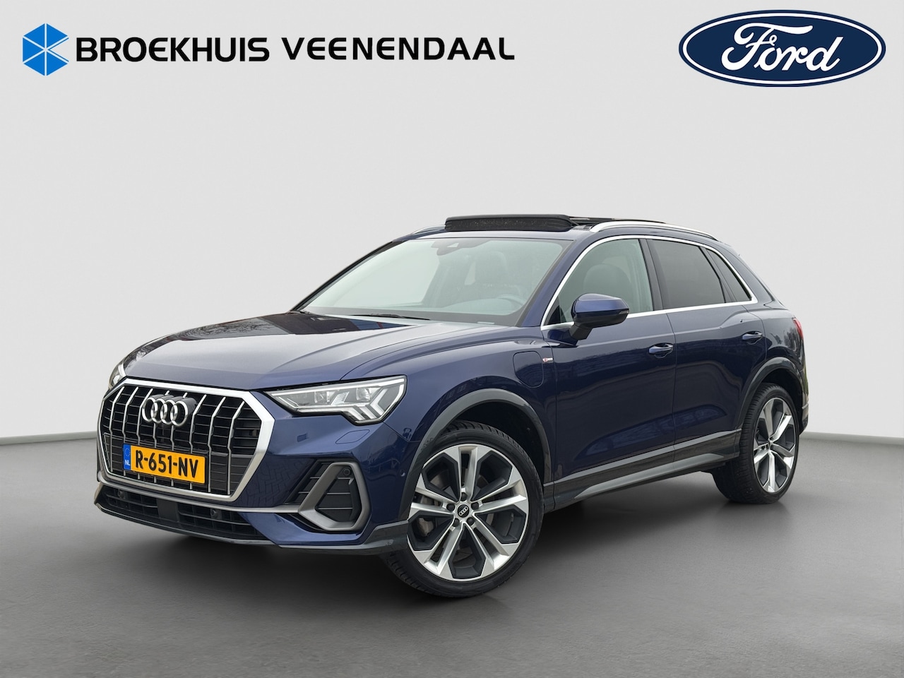 Audi Q3 - 45 TFSI e S-Line | Pano | Leder | Virtual | Adap. Cruise Control | | Achteruitrijcamera | - AutoWereld.nl