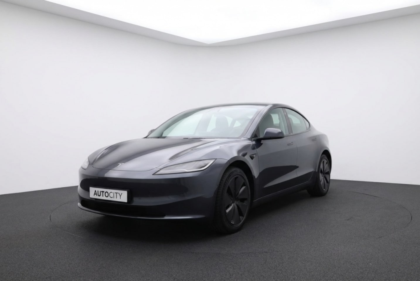 Tesla Model 3 - RWD 60 kWh FSD 4 (HW4) l Pano l Leder l AMD RYZEN - AutoWereld.nl