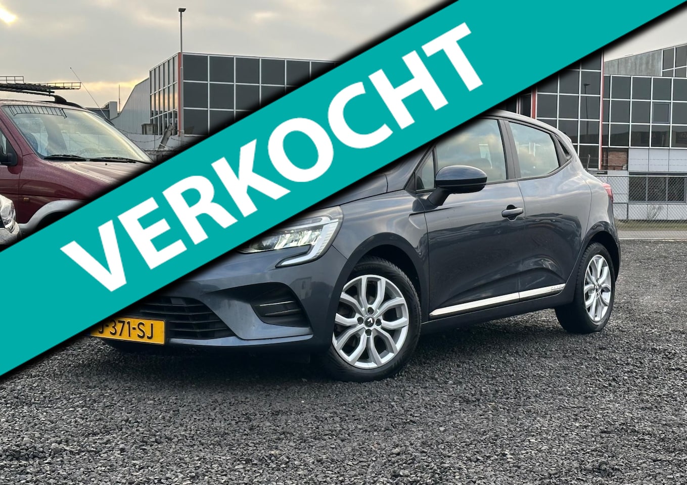 Renault Clio - 1.0 TCe Zen/AIRCO/NAVI/CARPLAY - AutoWereld.nl