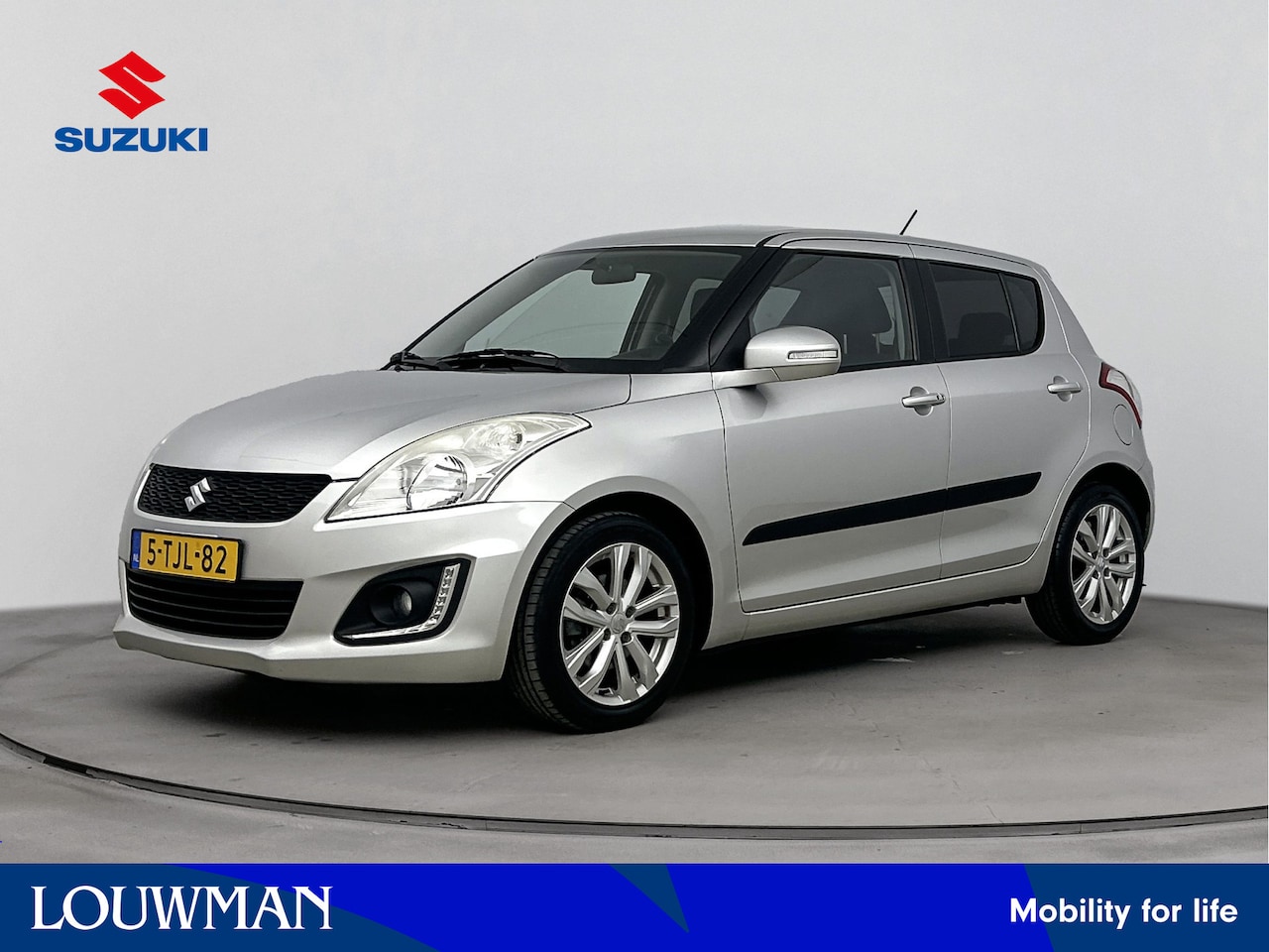 Suzuki Swift - 1.2 Exclusive EASSS | Lichtmetalen Velgen | NL-Auto | Stoelverwarming | Parkeersensoren | - AutoWereld.nl