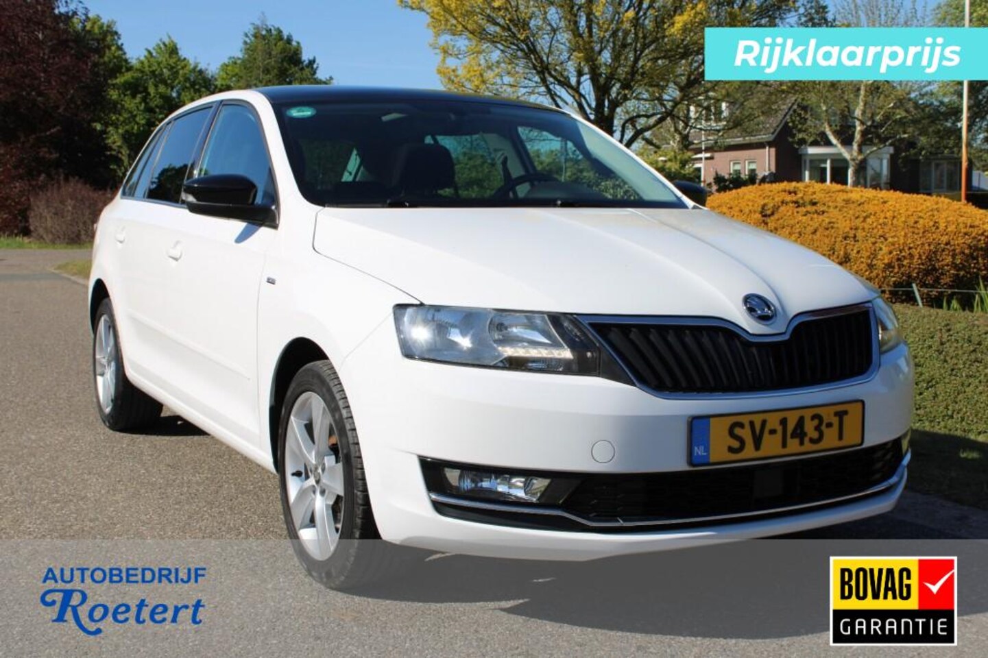 Skoda Rapid Spaceback - Spaceback 1.2TSI 110pk GT Clever ECC/cruise/navi/panodak/PDC/camera/trekhaak - AutoWereld.nl