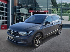 Volkswagen Tiguan - 1.5 TSI DSG 150PK LIFE NAVI/ACC/E-KLEP/PDC/STOELVERW