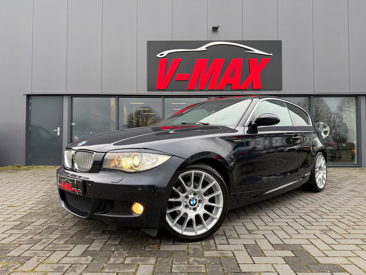 BMW 1-serie - 118I LCI 2.0 M-Sport Xenon Clima PDC V+A ½Leer Sportint - AutoWereld.nl