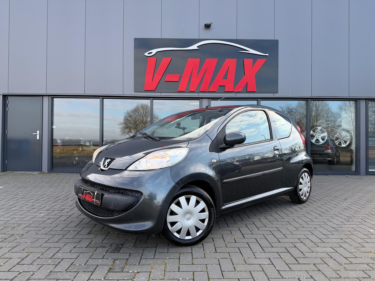 Peugeot 107 - 1.0-12V XR Airco Elektr. Ramen APK 07-03 -2027 - AutoWereld.nl