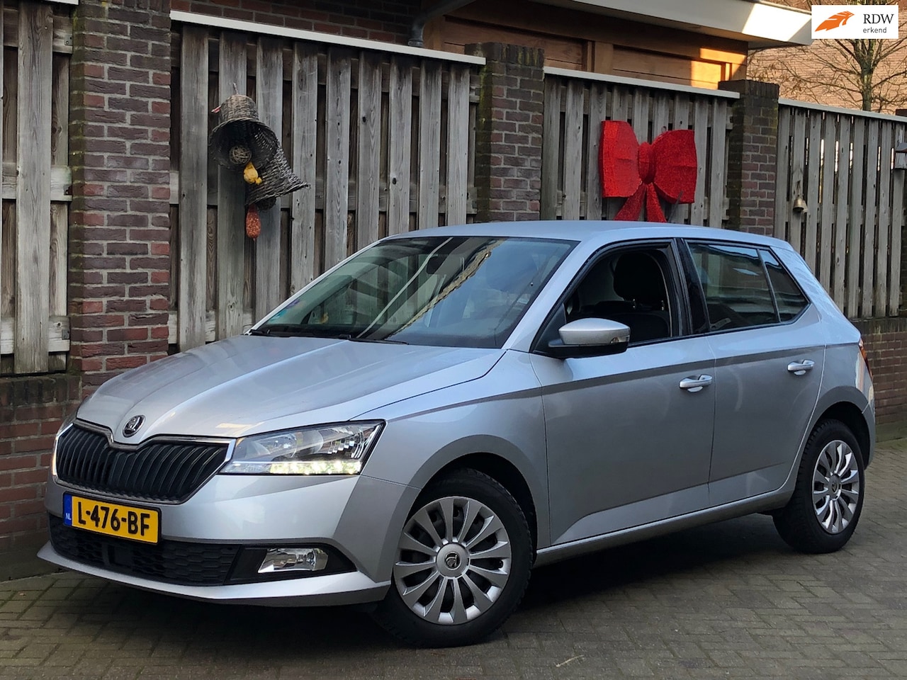 Skoda Fabia - 1.0 TSI Ambition AIRCO, 5-deurs, NAVI, PDC, Cruise control - AutoWereld.nl