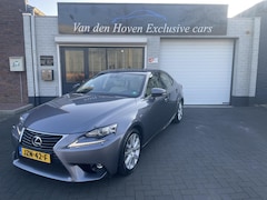 Lexus IS - 300h Business Line Pro Hybrid Dealer onderhouden Leder, Navi, PDC, Led