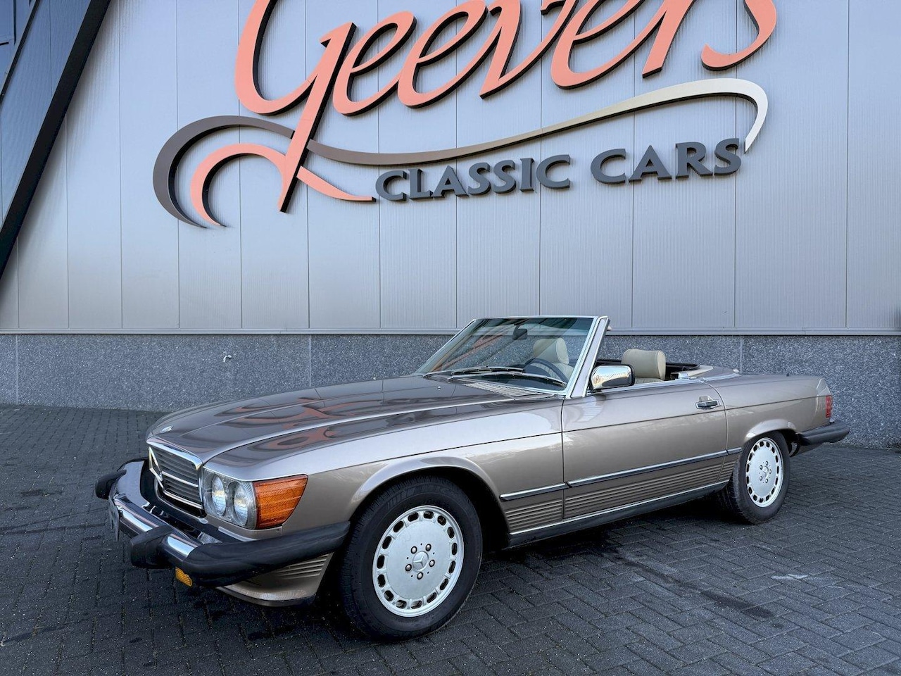 Mercedes-Benz R-klasse - R107 560SL - AutoWereld.nl