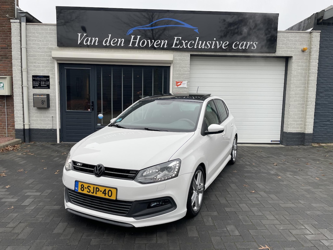 Volkswagen Polo - 1.2 TSI R-Line Edition Pano/NAP/PDC/Navi/Led - AutoWereld.nl