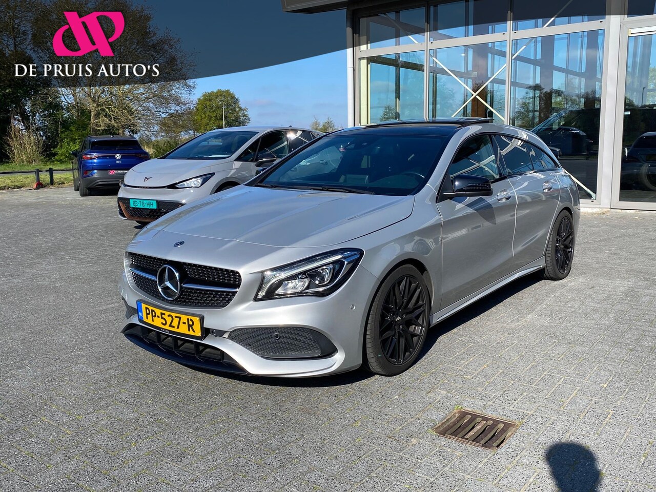 Mercedes-Benz CLA-klasse Shooting Brake - 200 Ambition AMG-styling Panoramadak Camera Navigatie Cruise Nightpakket - AutoWereld.nl