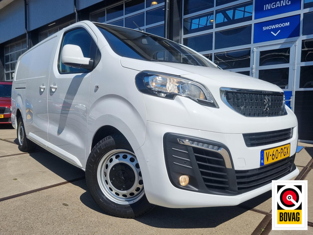 Peugeot Expert - 2.0 BlueHDI 180 L3-H1 3-Pers. Automaat TREKHAAK / NAVI / CAMERA / AIRCO ECC / CRUISE - AutoWereld.nl
