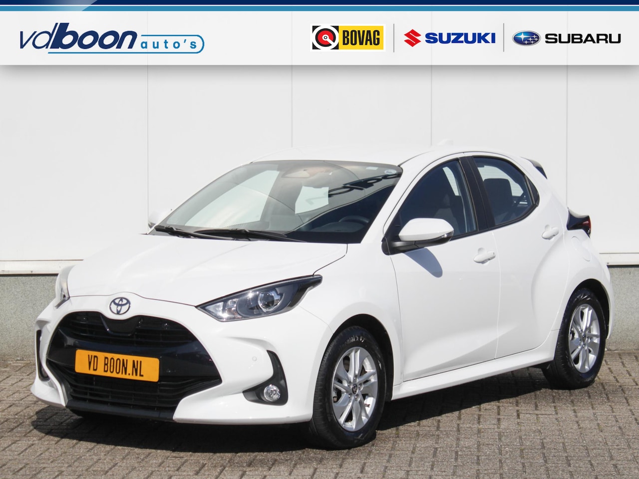 Toyota Yaris - 1.5 Hybrid 115 Active Automaat | Carplay / Android Auto | Park sens | Clima | Lm-Velgen - AutoWereld.nl