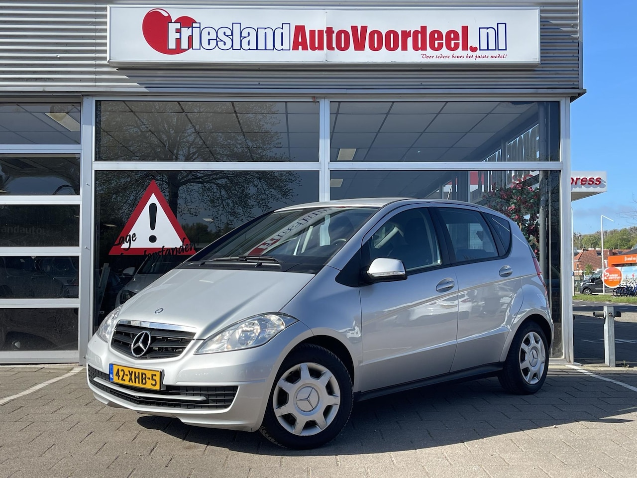 Mercedes-Benz A-klasse - 160 Edition 125 Business Class /Automaat/Cruise/Navi/APK 04-2027/ - AutoWereld.nl