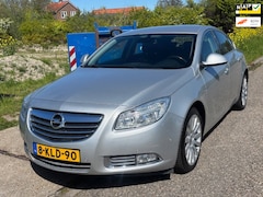 Opel Insignia - 1.4 Turbo EcoFLEX Design Edition ECC Audio-CD/MP3 Navigatie LMV 18" ESP Cruisecontrol ASR