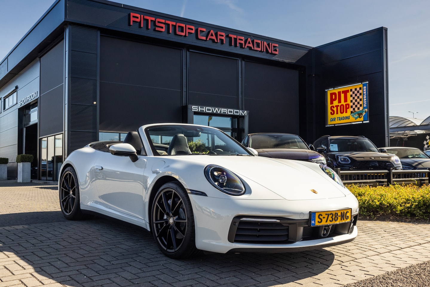 Porsche 911 Cabrio - 992 3.0 Carrera, 385 PK, Approved, BTW, Sportstoelen, PDLS! - AutoWereld.nl