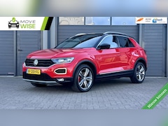 Volkswagen T-Roc - 1.5 TSI 4 Cil 150pk Sport Business R | Automaat | Trekhaak | Adpt. Cruise | 2019 | Dealero