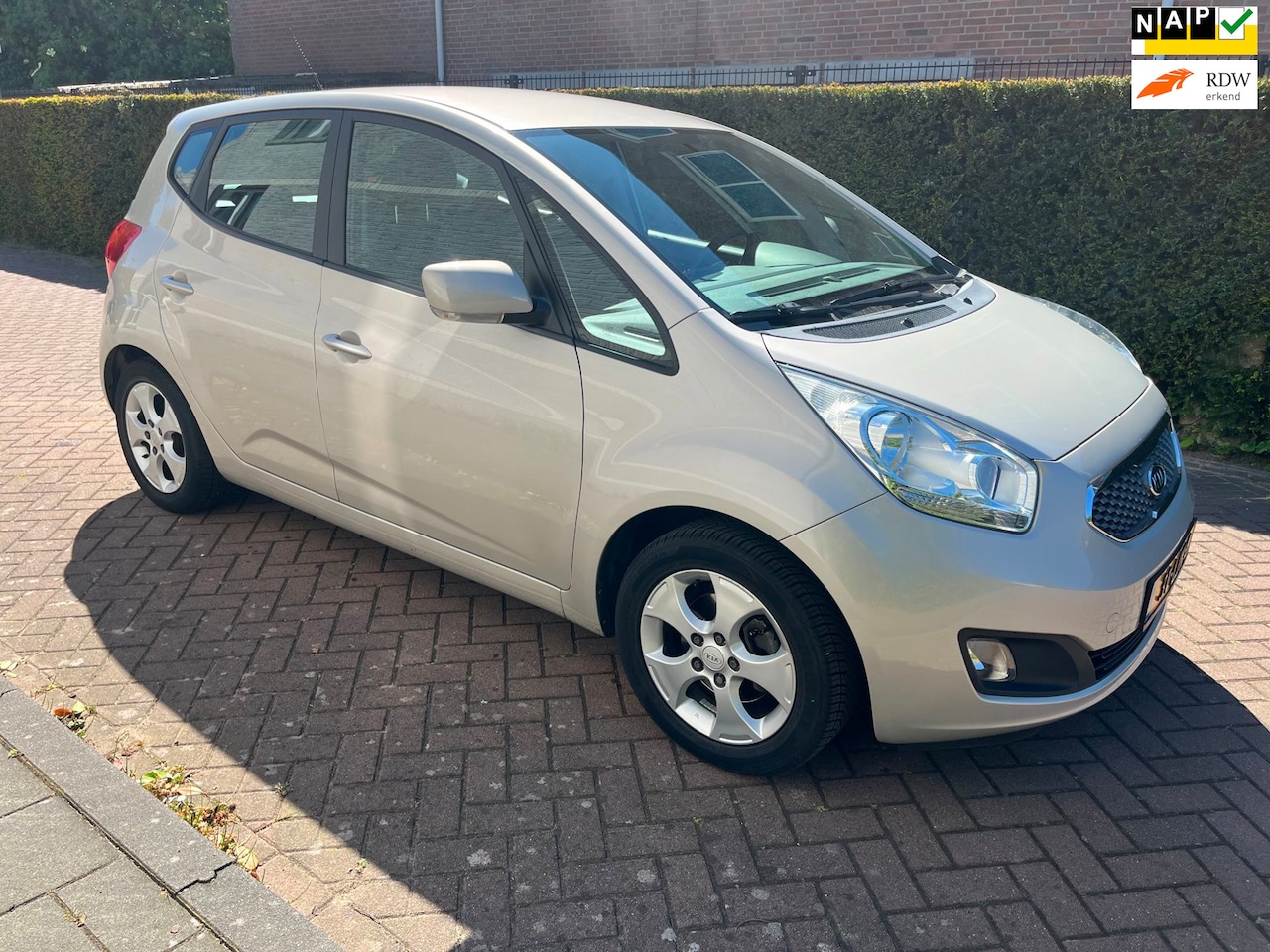 Kia Venga - 1.4 CVVT X-ecutive |NIEUWE APK| LUXE UITVOERING| - AutoWereld.nl