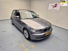 BMW 1-serie - 116i Business Line Airco Cruise Control Alu Velgen