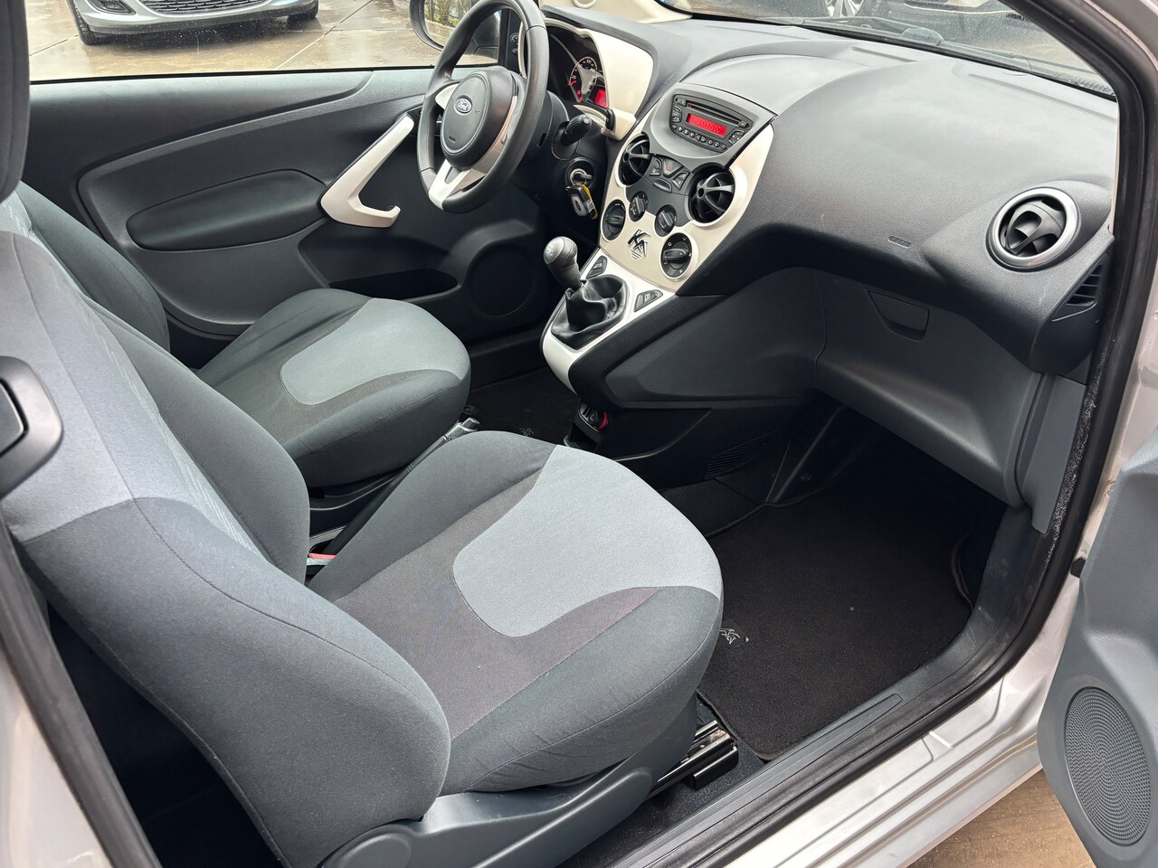 Ford Ka - 1.2 Titanium X | Org-NL auto. Airco. Onderhouden.