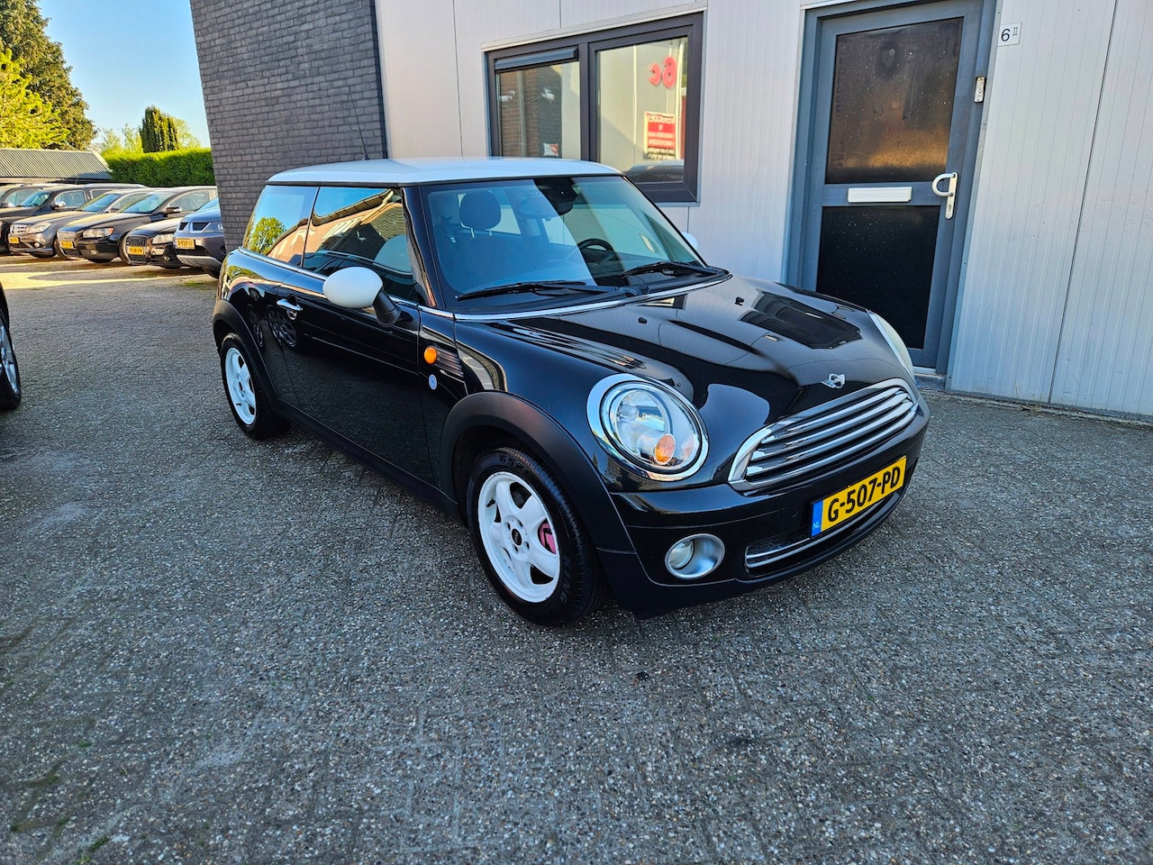 MINI Cooper - Mini 1.6 2009 Zwart |Airco - AutoWereld.nl