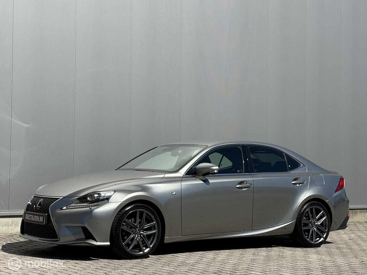 Lexus IS - 300h F Sport | Dealer onderhoud | zeer nette auto! - AutoWereld.nl