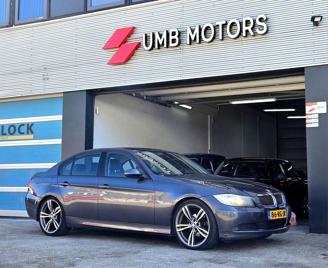 BMW 3-serie - BMW 3-serie 320i Dynamic Executive - AutoWereld.nl