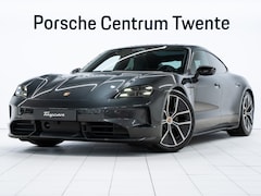 Porsche Taycan - Black Edition