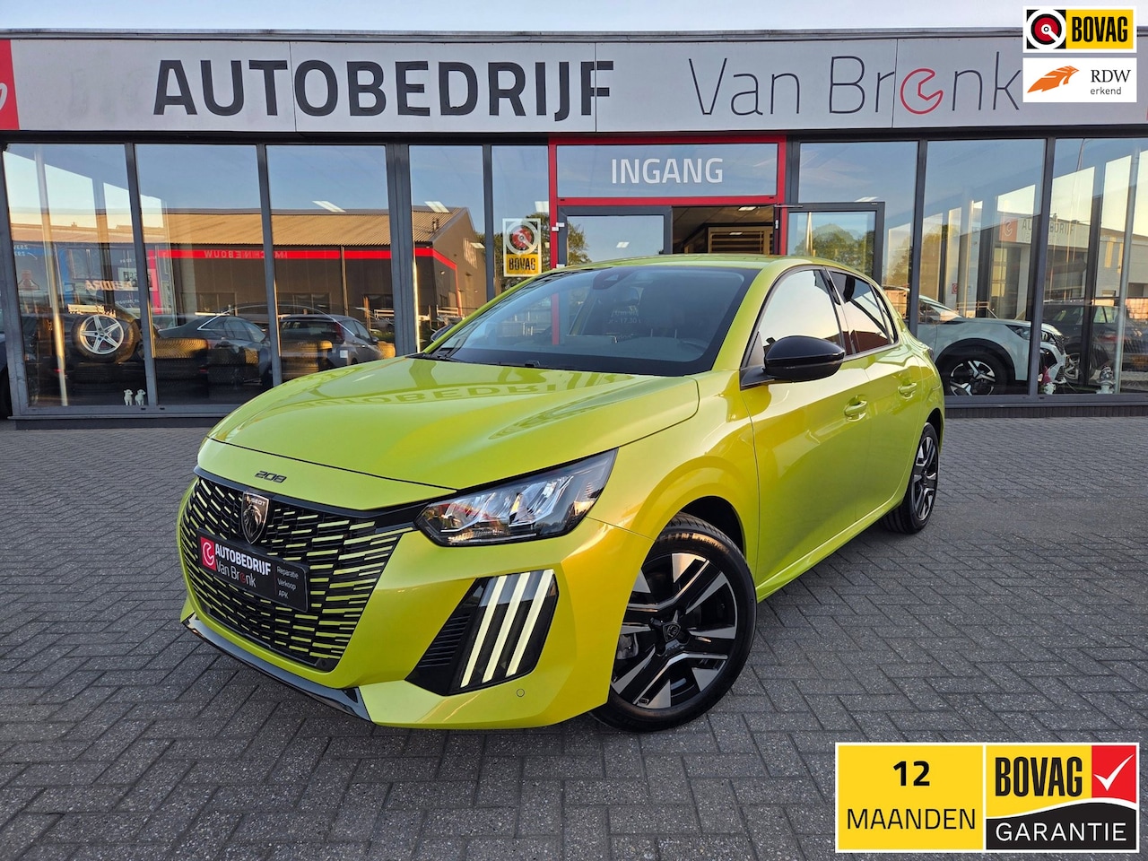 Peugeot 208 - Hybrid 110 PK AUTOMAAT e-DCS6 Allure| Carplay | PDC - AutoWereld.nl