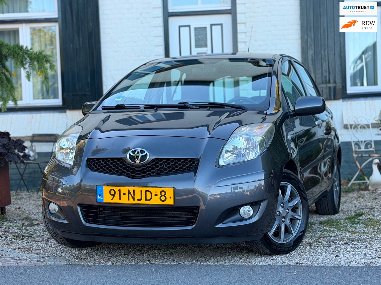Toyota Yaris - 1.3 VVTi Aspiration|Clima|Cruise|Trekhaak|Nette auto! - AutoWereld.nl