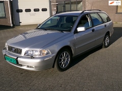 Volvo V40 - 1.8 Europa