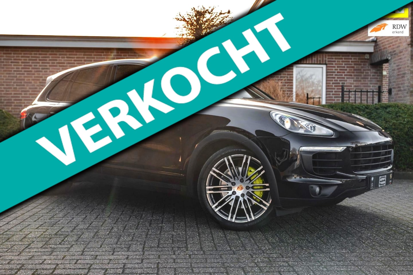 Porsche Cayenne - 3.0 S E-Hybrid 416 PK Luchtvering Leder Camera Bose LED 21'' - AutoWereld.nl
