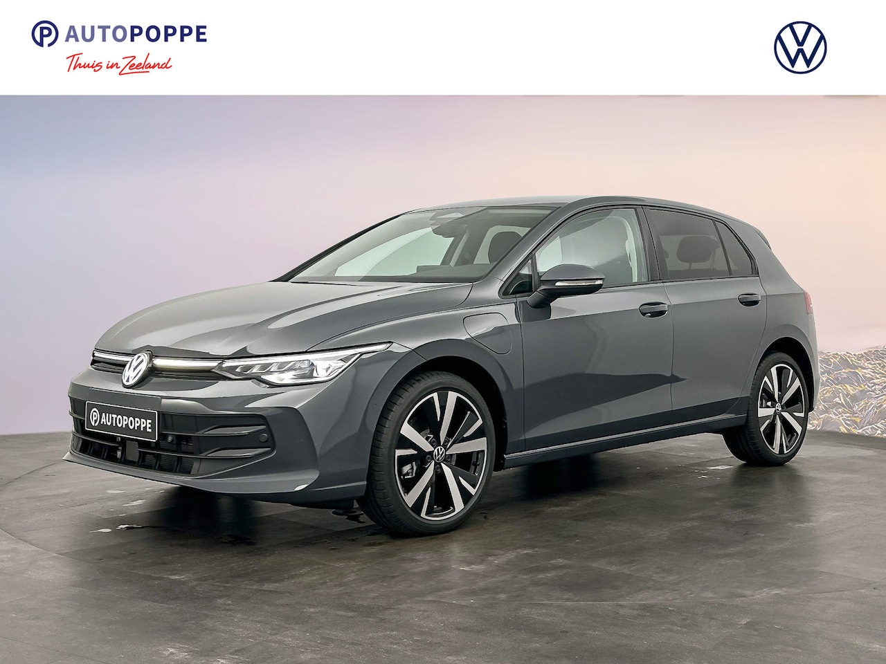 Volkswagen Golf - Life Edition Plug in Hybride 204 pk - AutoWereld.nl