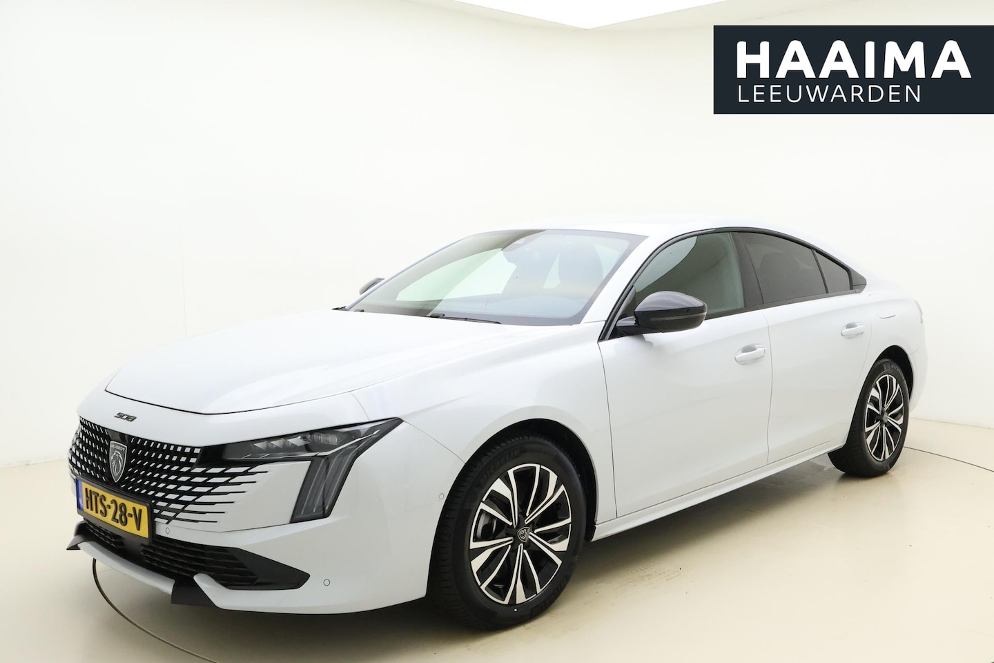 Peugeot 508 - 1.6 HYbrid 180 e-EAT8 Allure Avantage | NIEUW | Nieuwprijs: € 53.037 | tot 68km elektrisch - AutoWereld.nl