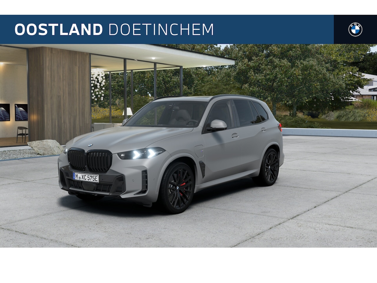 BMW X5 - xDrive50e M Sport Automaat / Panoramadak Sky Lounge / Trekhaak / M Multifunctionele Stoele - AutoWereld.nl