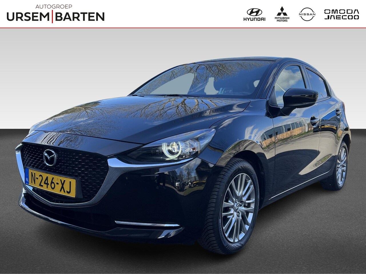 Mazda 2 - 1.5 Skyactiv-G Luxury | All Season banden - AutoWereld.nl