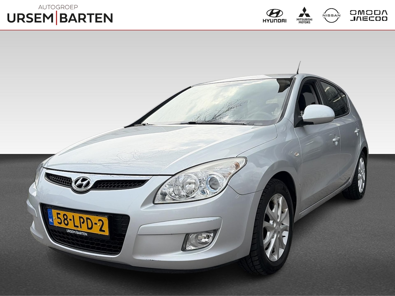 Hyundai i30 - 1.6i Dynamic Business | Automaat | Afneembare Trekhaak - AutoWereld.nl