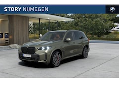 BMW X5 - xDrive50e M Sport Automaat / Panoramadak / Trekhaak / M Multifunctionele Stoelen / Active